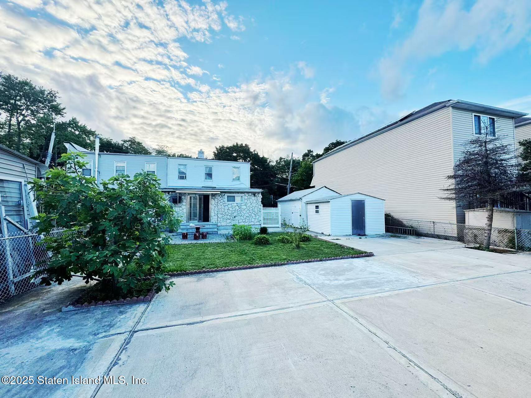80 Bell Street, Staten Island, New York image 15