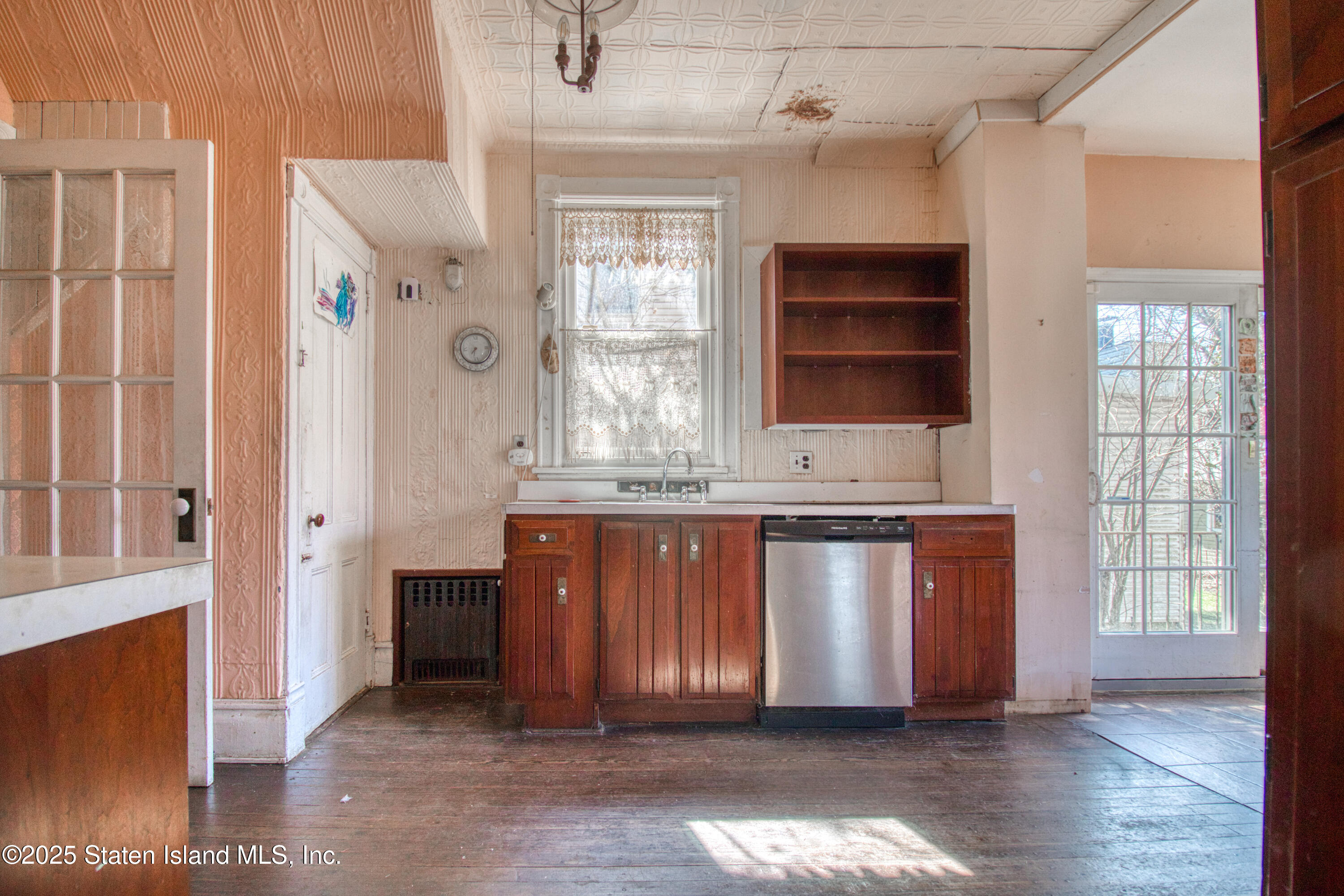 46 Duncan Road, Staten Island, New York image 12