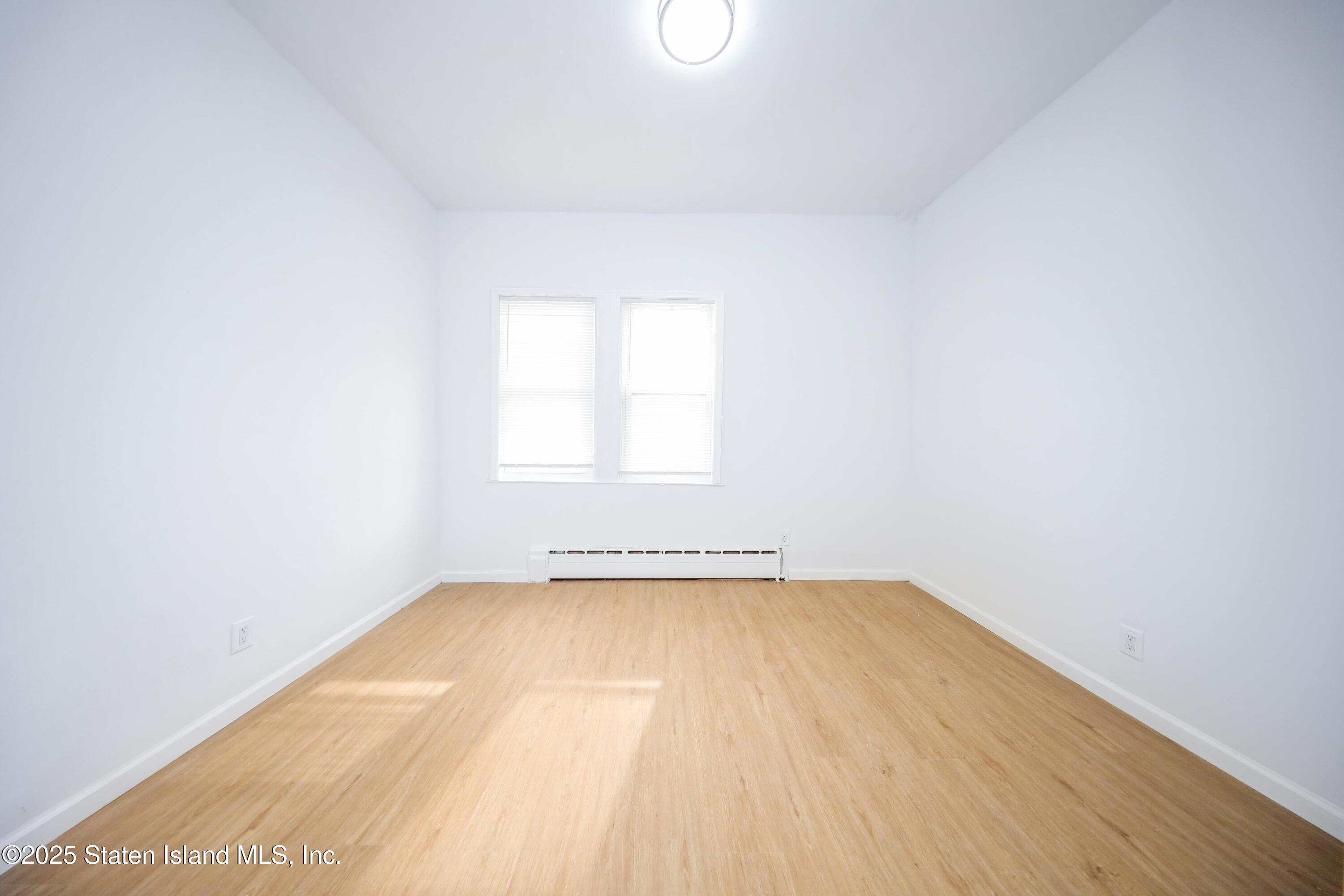 442 Tompkins Avenue, Staten Island, New York image 11