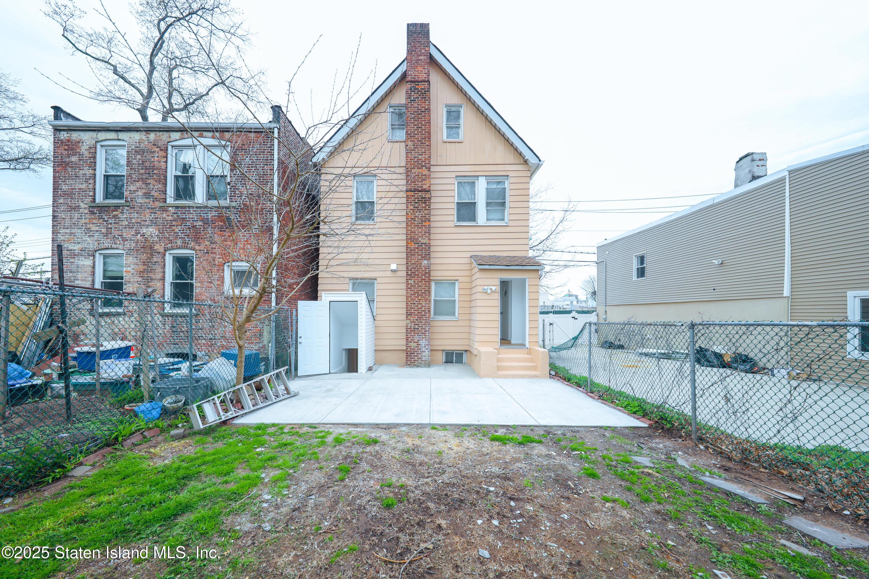 442 Tompkins Avenue, Staten Island, New York image 22