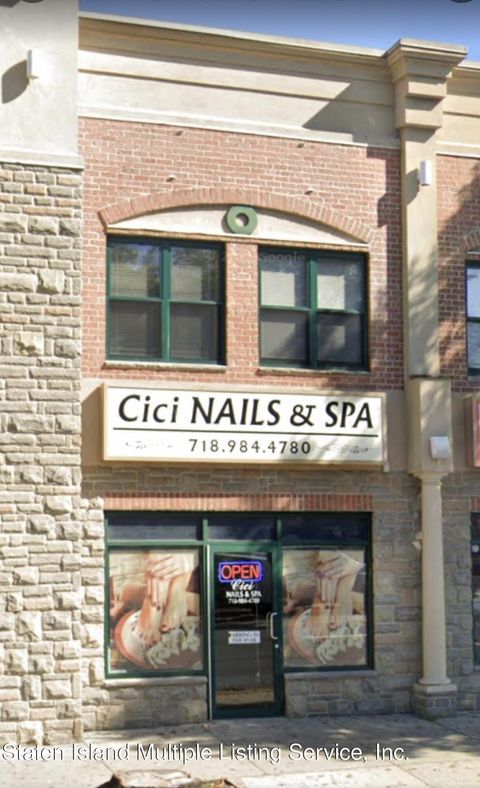 Photo of 3845 Richmond Avenue, Staten Island, NY 10312 (MLS # 1165234)