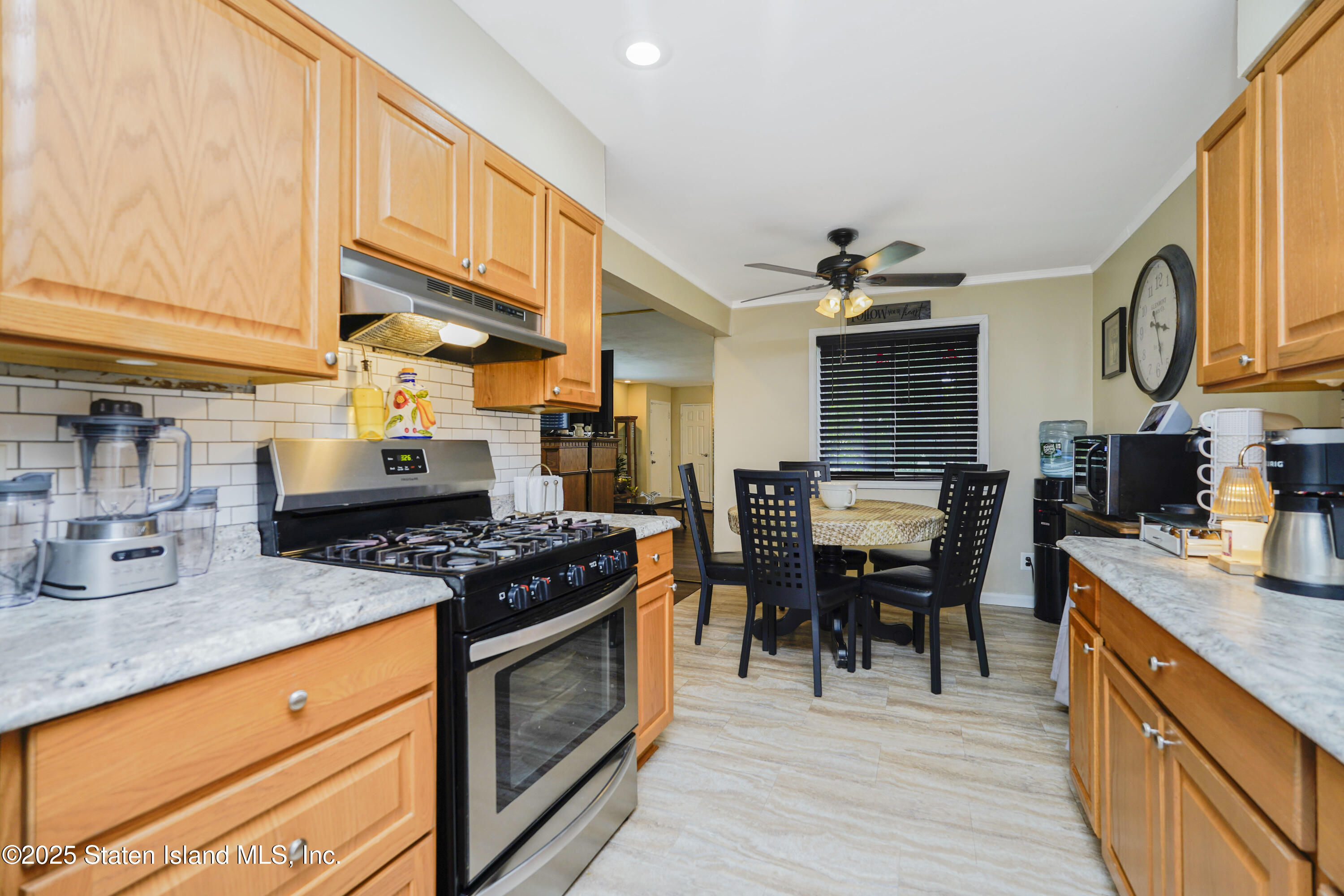 432-2 Caswell Avenue, Staten Island, New York image 7