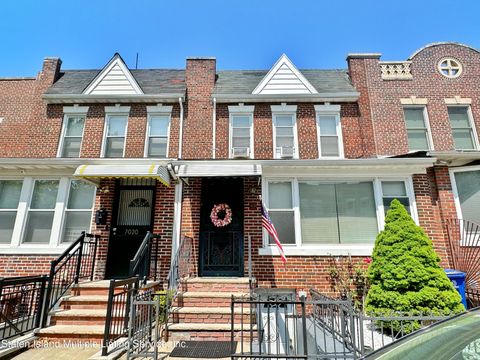 Photo of 7018 Ridge Crest Terrace, Brooklyn, NY 11209 (MLS # 1162259)