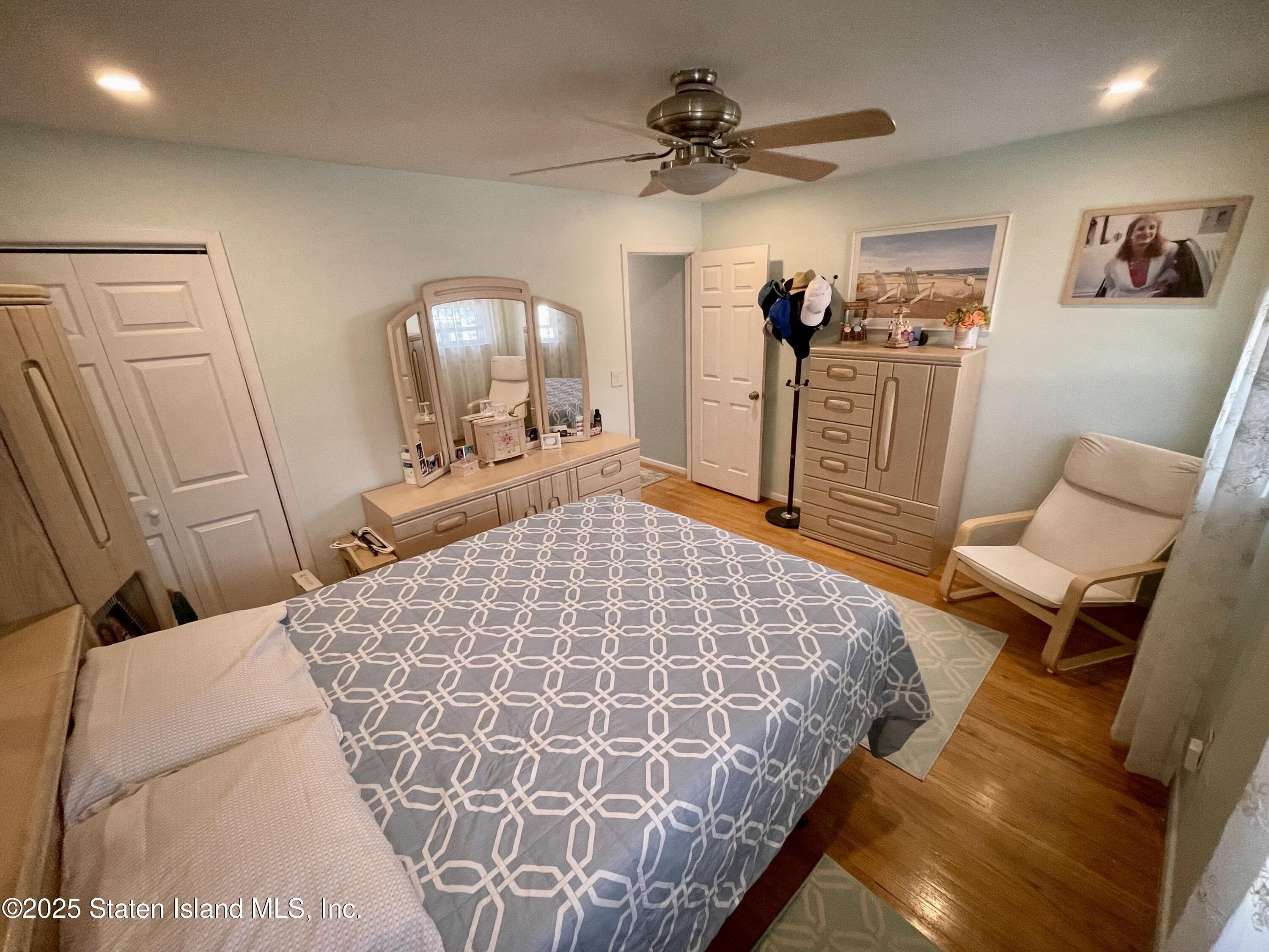 101 Delmore Street, Staten Island, New York image 12