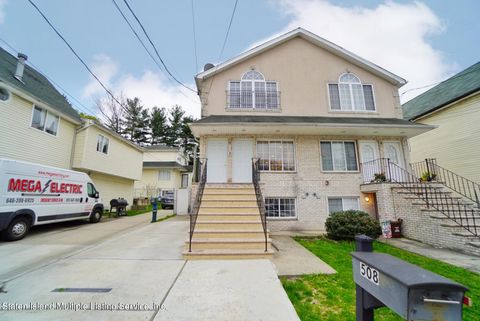 Photo of 508 Delafield Avenue, Staten Island, NY 10310 (MLS # 2400954)
