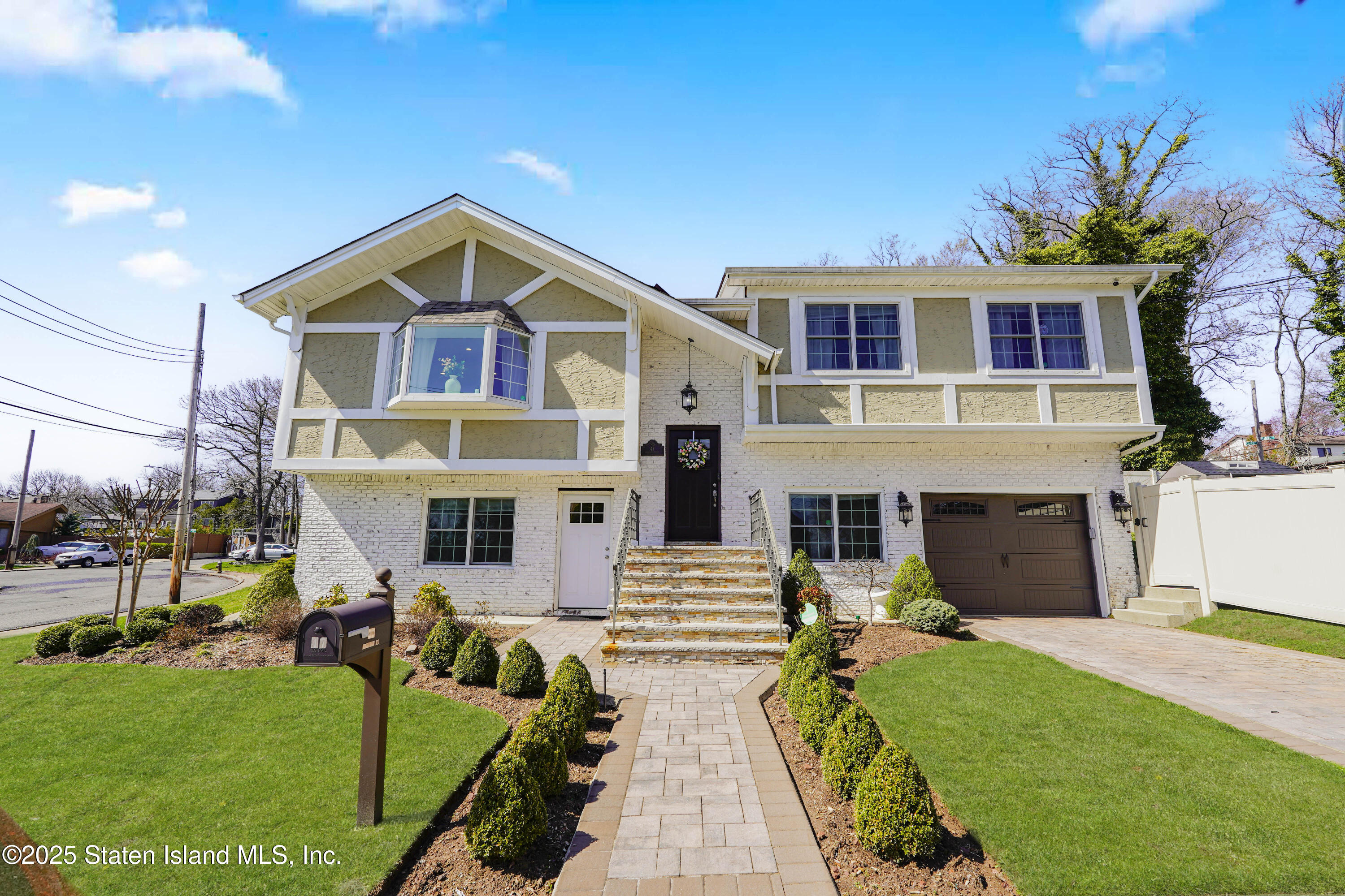 47 Ravenna Street, Staten Island, New York image 1