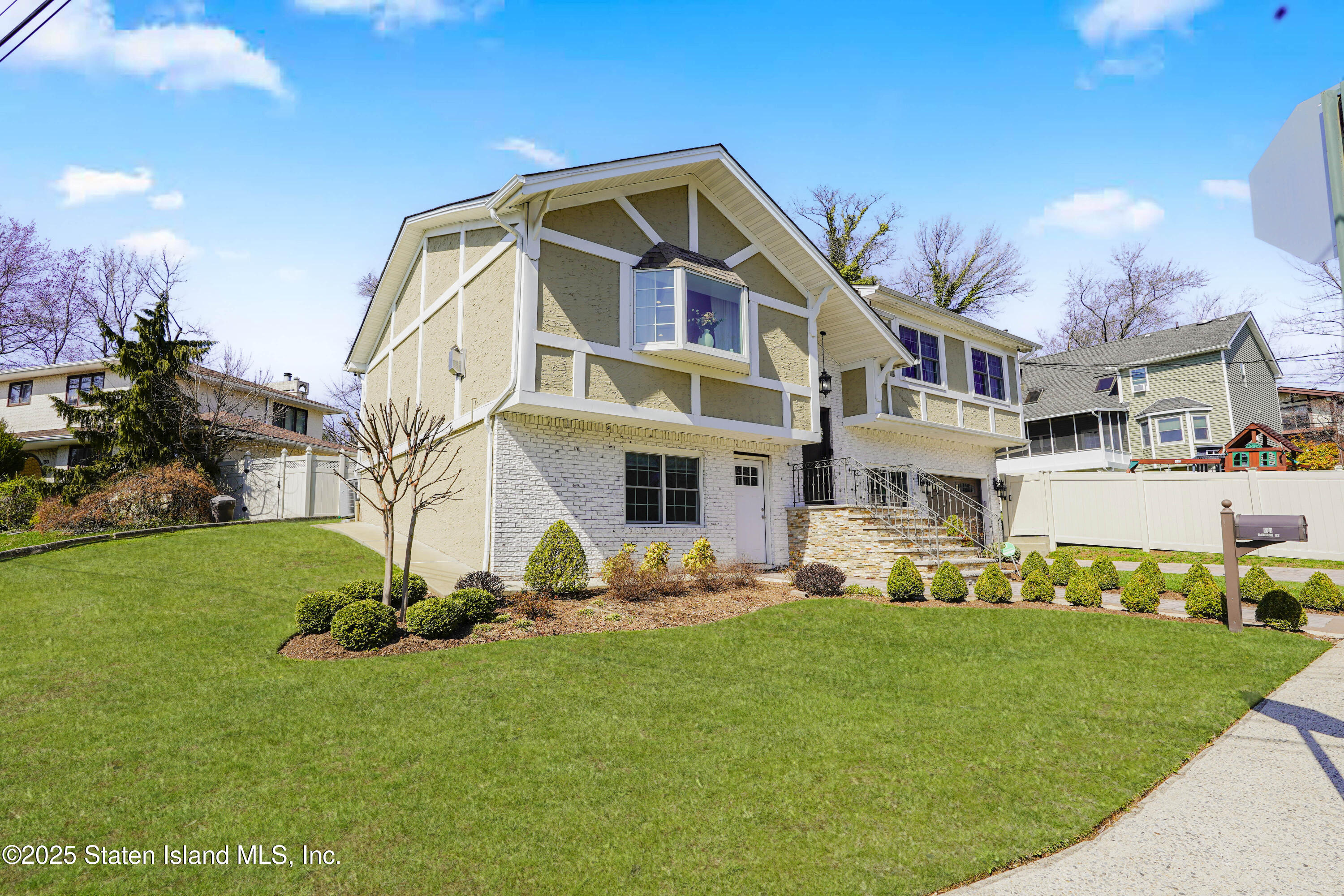 47 Ravenna Street, Staten Island, New York image 5