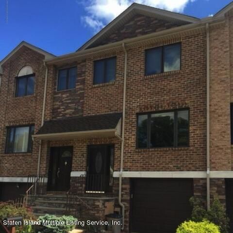Photo of 122 North Drive, Staten Island, NY 10305 (MLS # 2401518)