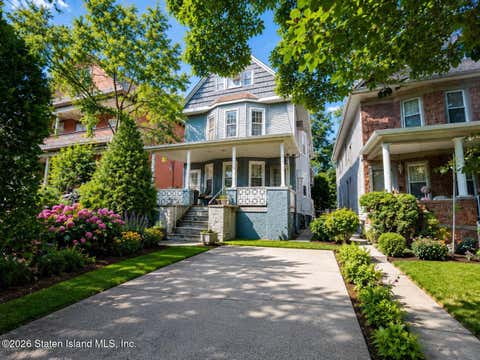 Photo of 192 Beechwood Avenue, Staten Island, NY 10301 (MLS # 2604208)
