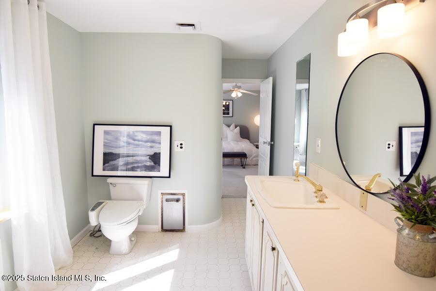 220 Douglas Road, Staten Island, New York image 23