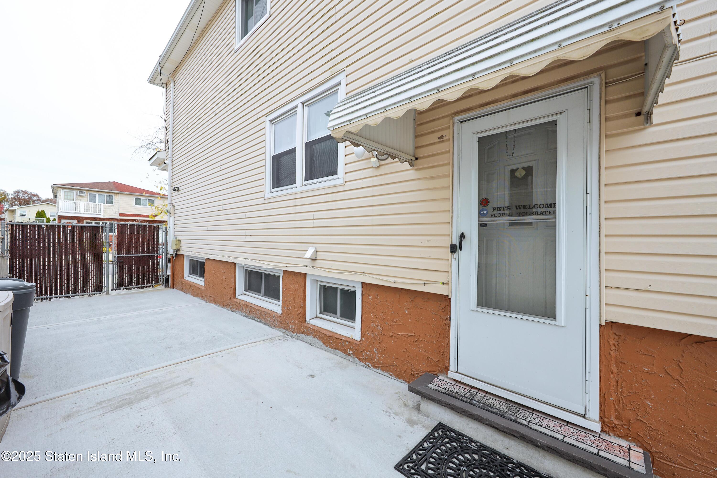 32 Thayer Place, Staten Island, New York image 7