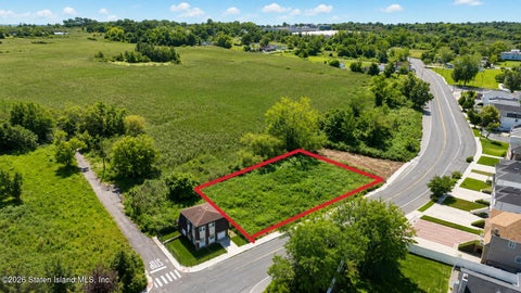 Vacant Land For Sale - 520 Mill Road<br/> Staten Island, NY 10306