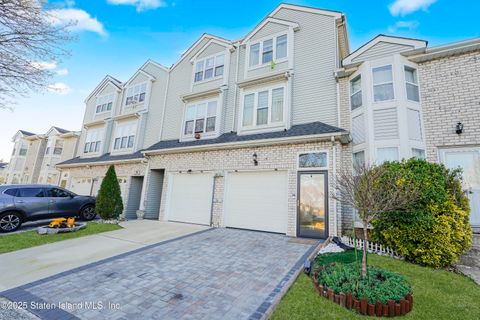 Photo of 74 Sperry Place, Staten Island, NY 10312 (MLS # 2501780)