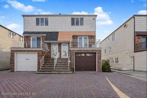 Photo of 362 Adams Avenue, Staten Island, NY 10306 (MLS # 2507270)