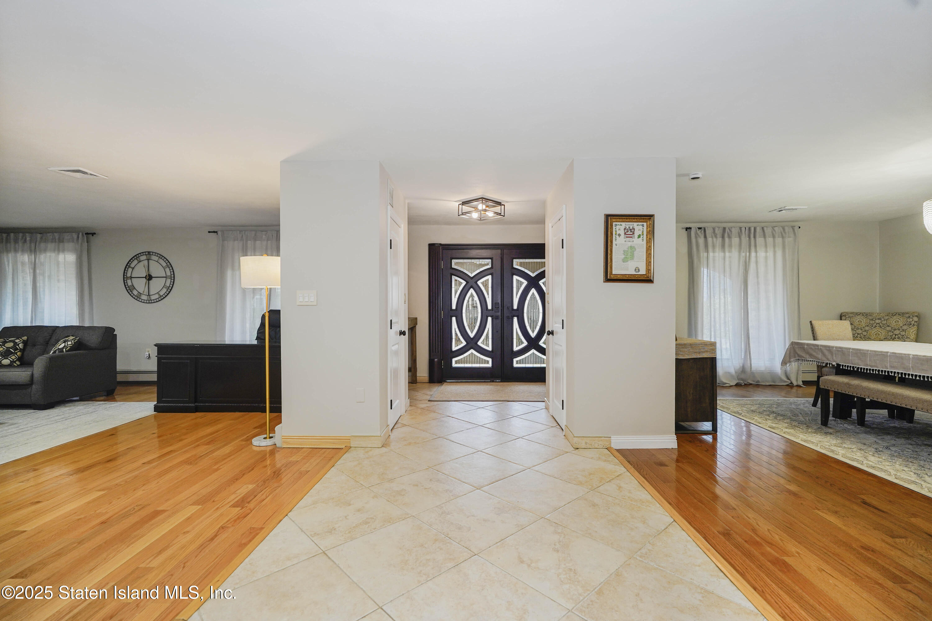933 Edgegrove Avenue, Staten Island, New York image 5
