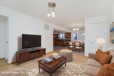 Photo of 50 Bradley Court #A, Staten Island, NY 10314 (MLS # 2500356)