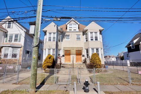 Photo of 135137 Harrison Avenue, Staten Island, NY 10302 (MLS # 1160774)