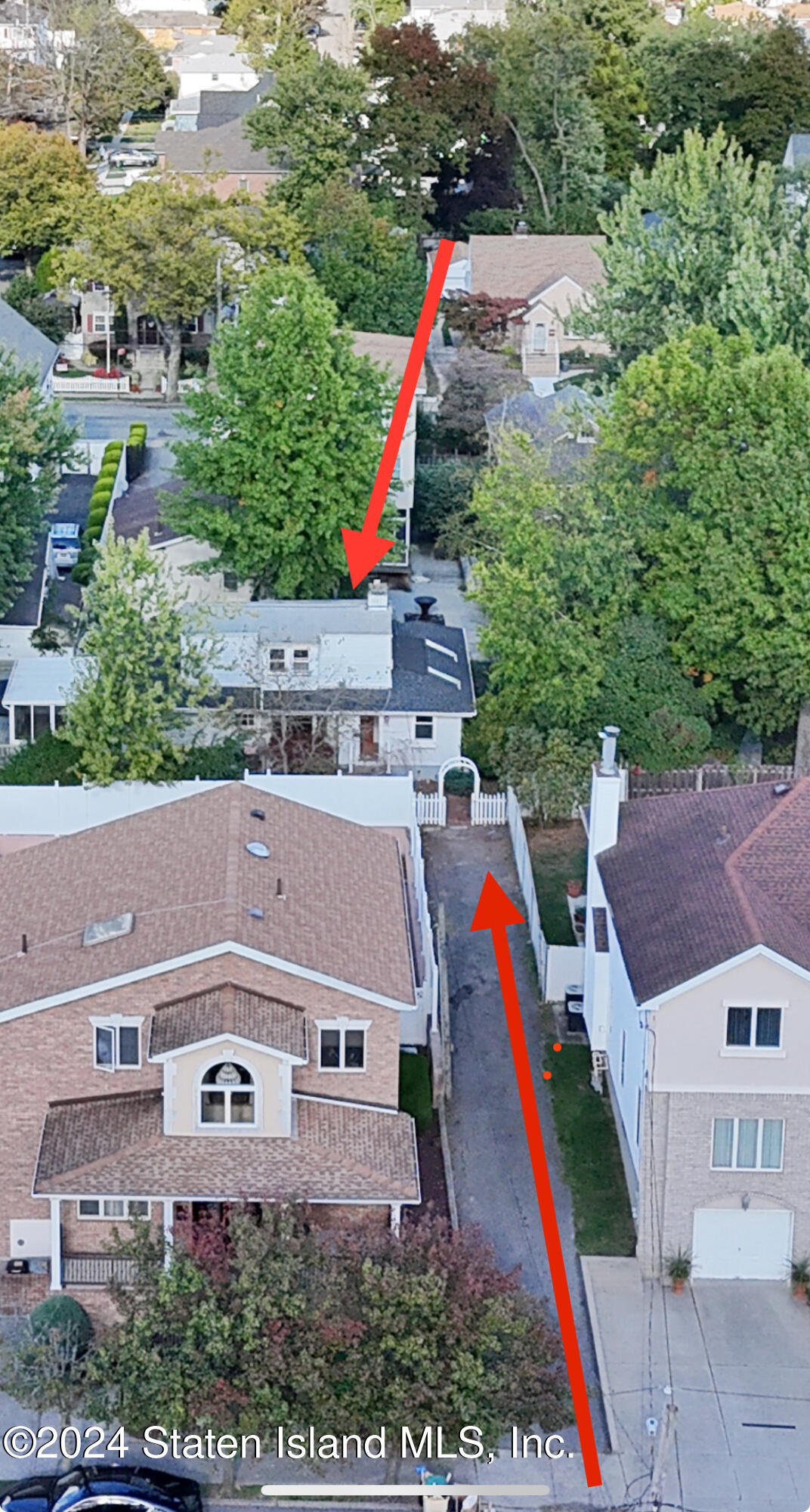 Staten Island, New York 10308, United States, 2 Bedrooms Bedrooms, ,2 BathroomsBathrooms,Residential,Pending,39291