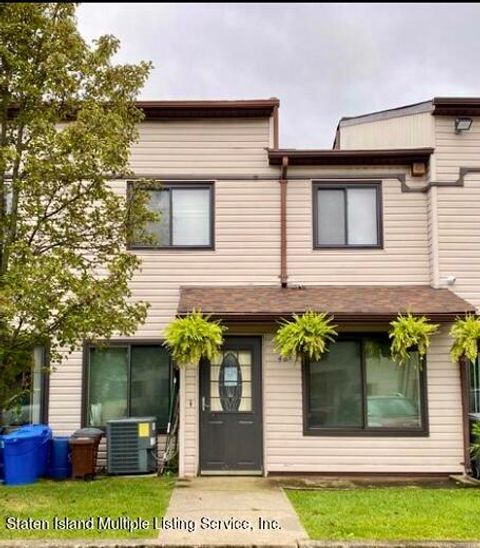 Photo of 46 Wolkoff Lane #A, Staten Island, NY 10303 (MLS # 1157101)