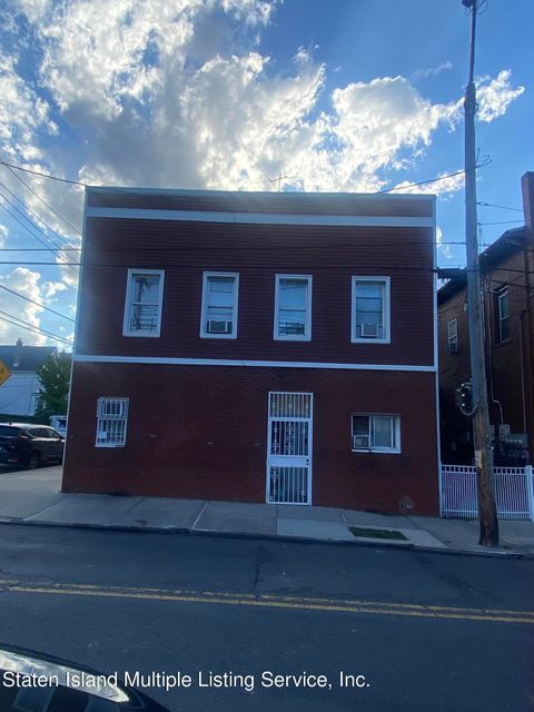 Photo of 376 Broadway, Staten Island, NY 10310 (MLS # 1164333)