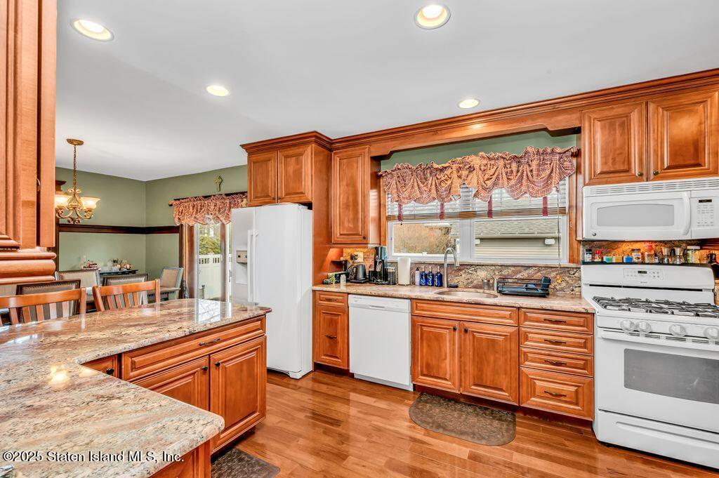 195 Fairview Avenue, Staten Island, New York image 22