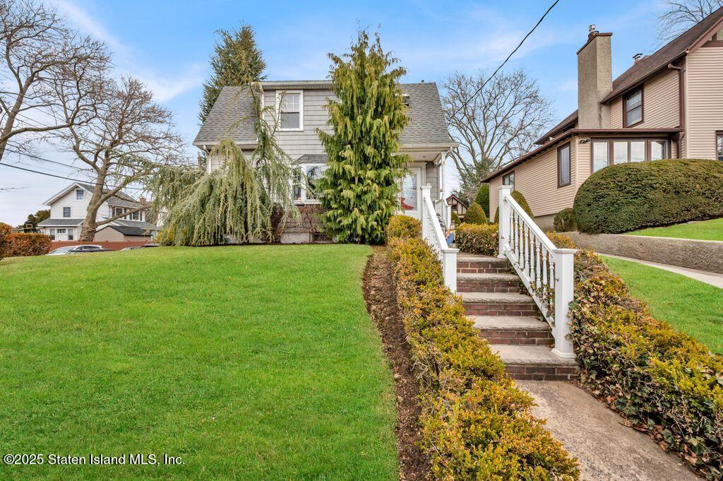 195 Fairview Avenue, Staten Island, New York image 12
