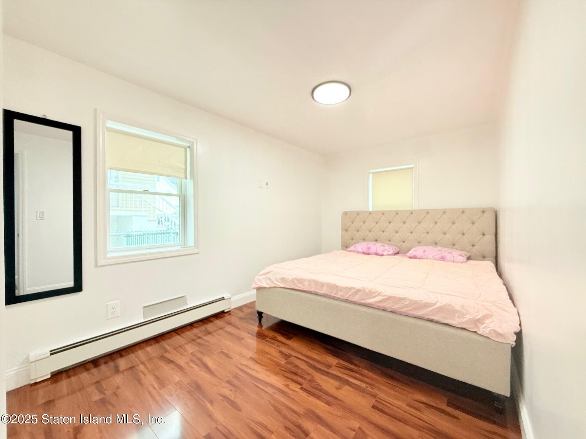 16 Landis Court, Brooklyn, New York image 12