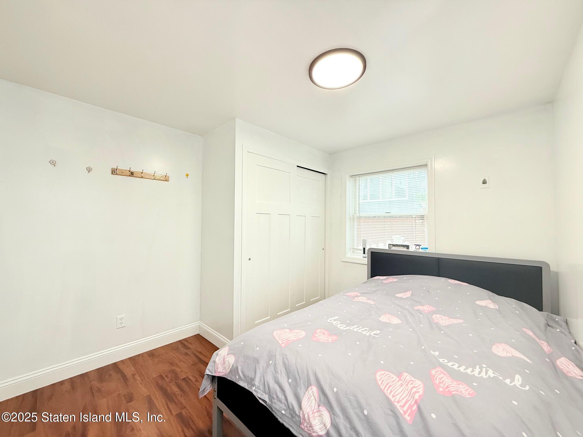 16 Landis Court, Brooklyn, New York image 15