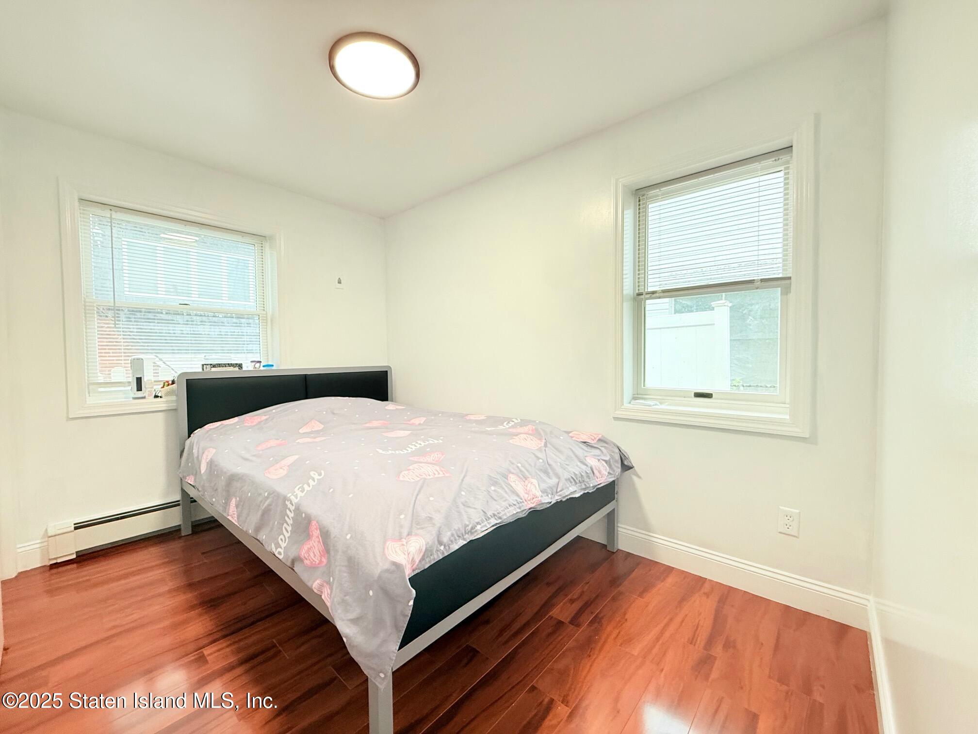 16 Landis Court, Brooklyn, New York image 14
