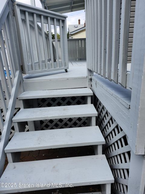 Photo of 184 Dickie Avenue, Staten Island, NY 10314 (MLS # 2506342) Photo of 184 Dickie Avenue, Staten Island, NY 10314 (MLS # 2506342)