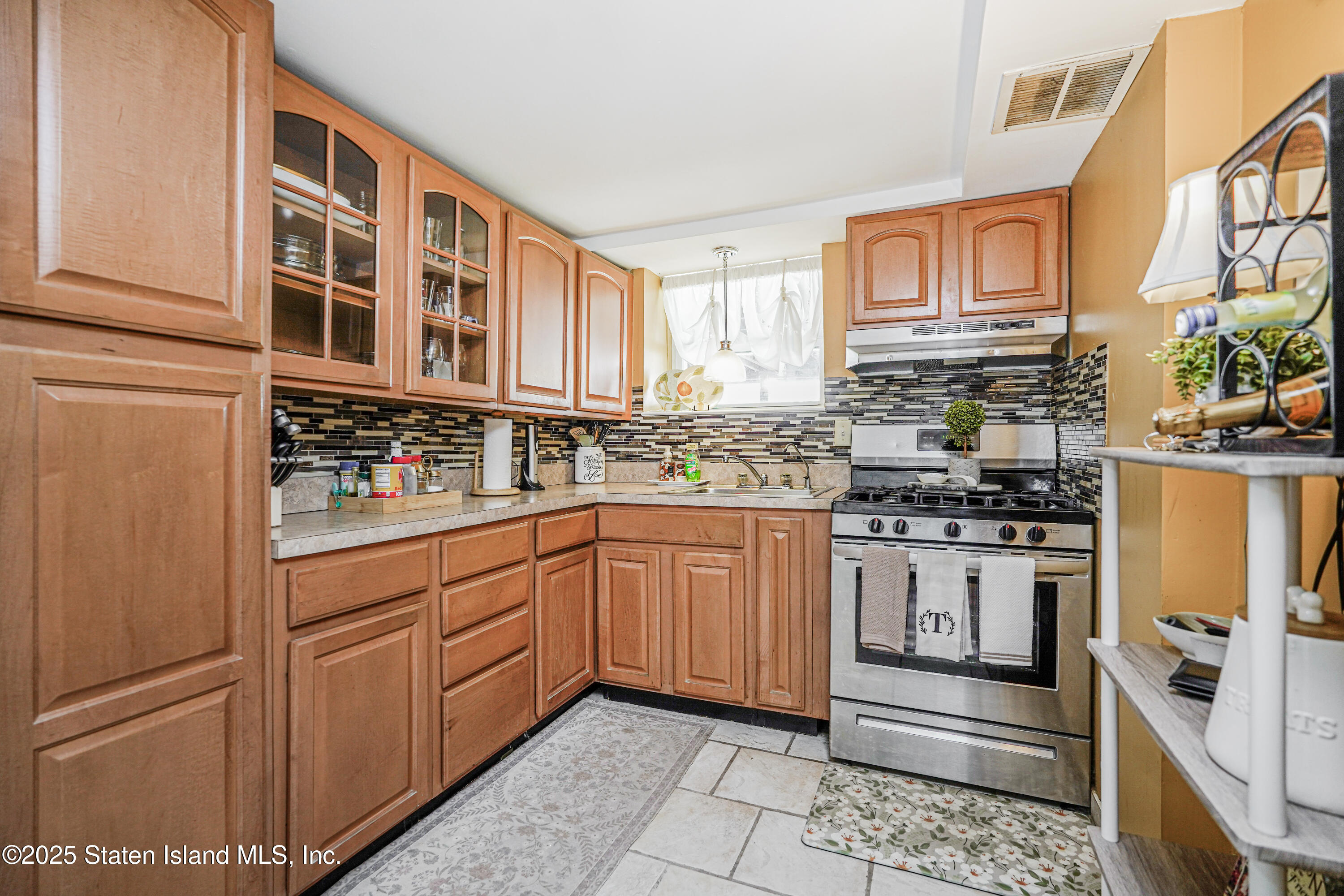 576 Sheldon Avenue, Staten Island, New York image 34