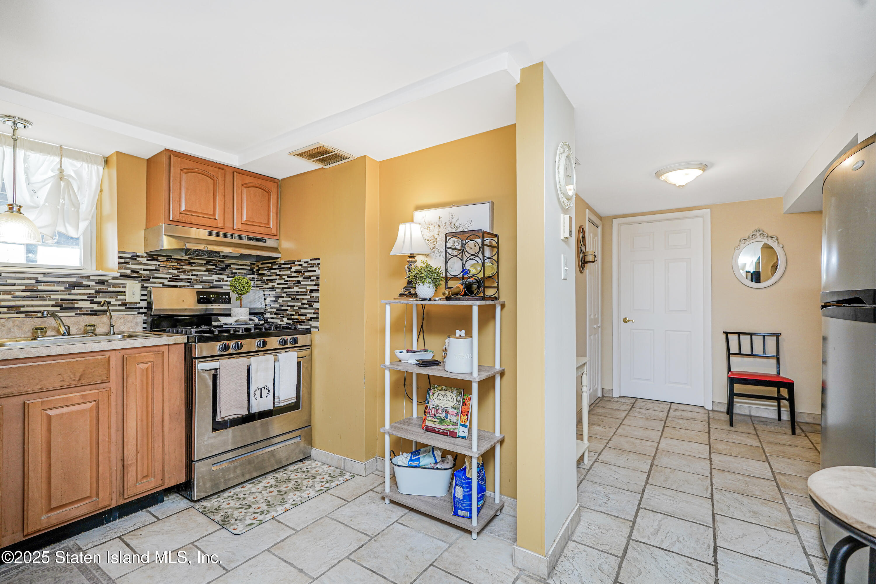576 Sheldon Avenue, Staten Island, New York image 35