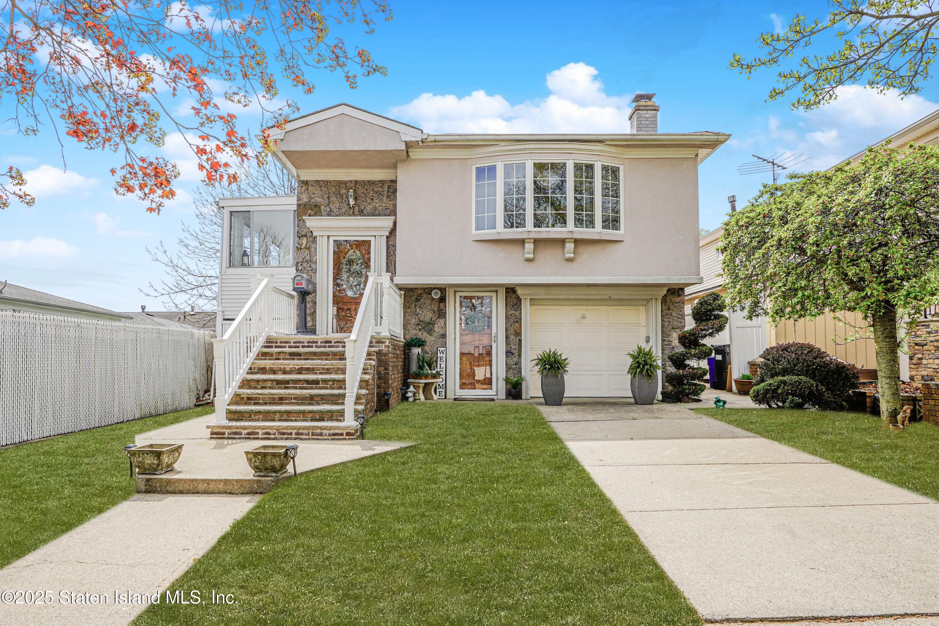 576 Sheldon Avenue, Staten Island, New York image 5