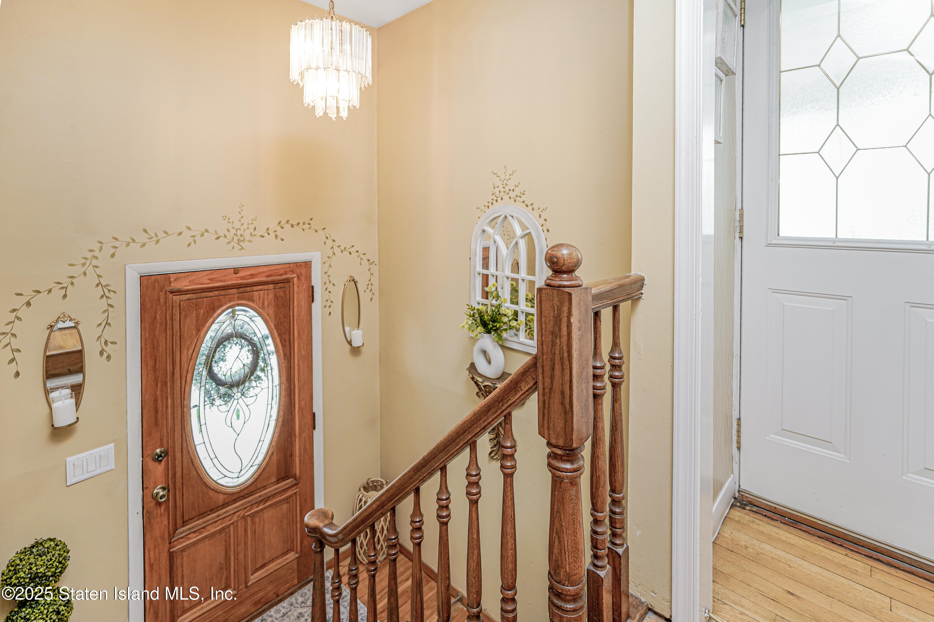 576 Sheldon Avenue, Staten Island, New York image 8
