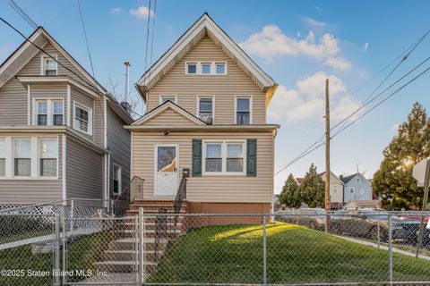 Photo of 38 Harrison Avenue, Staten Island, NY 10302 (MLS # 2507112)