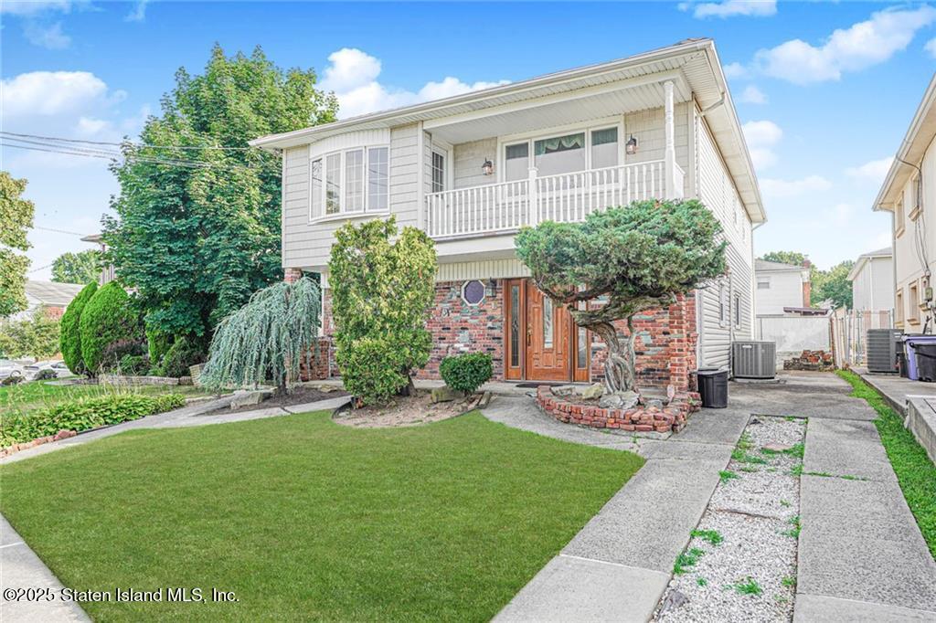 47 Carpenter Avenue