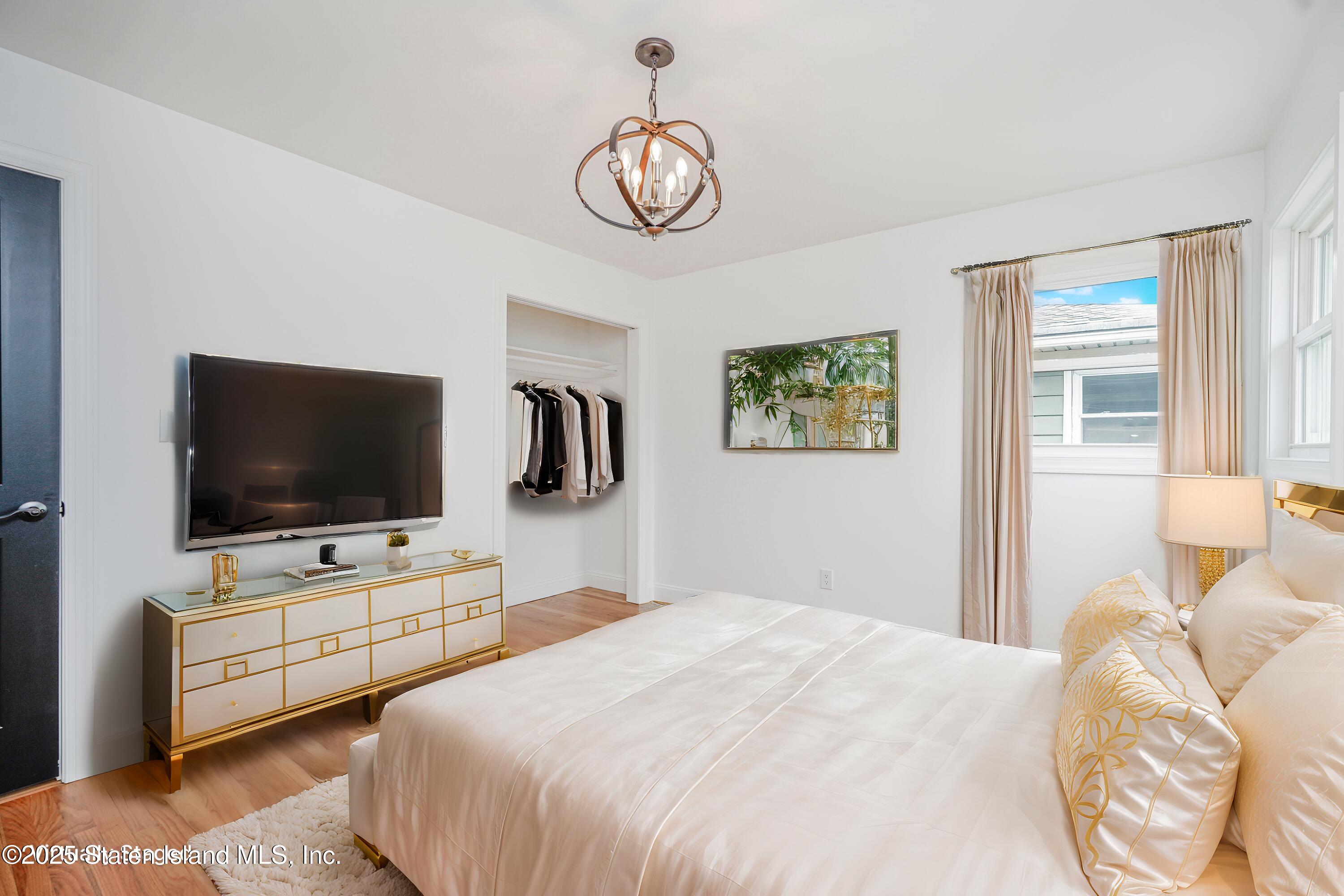 162 Sand Lane, Staten Island, New York image 25