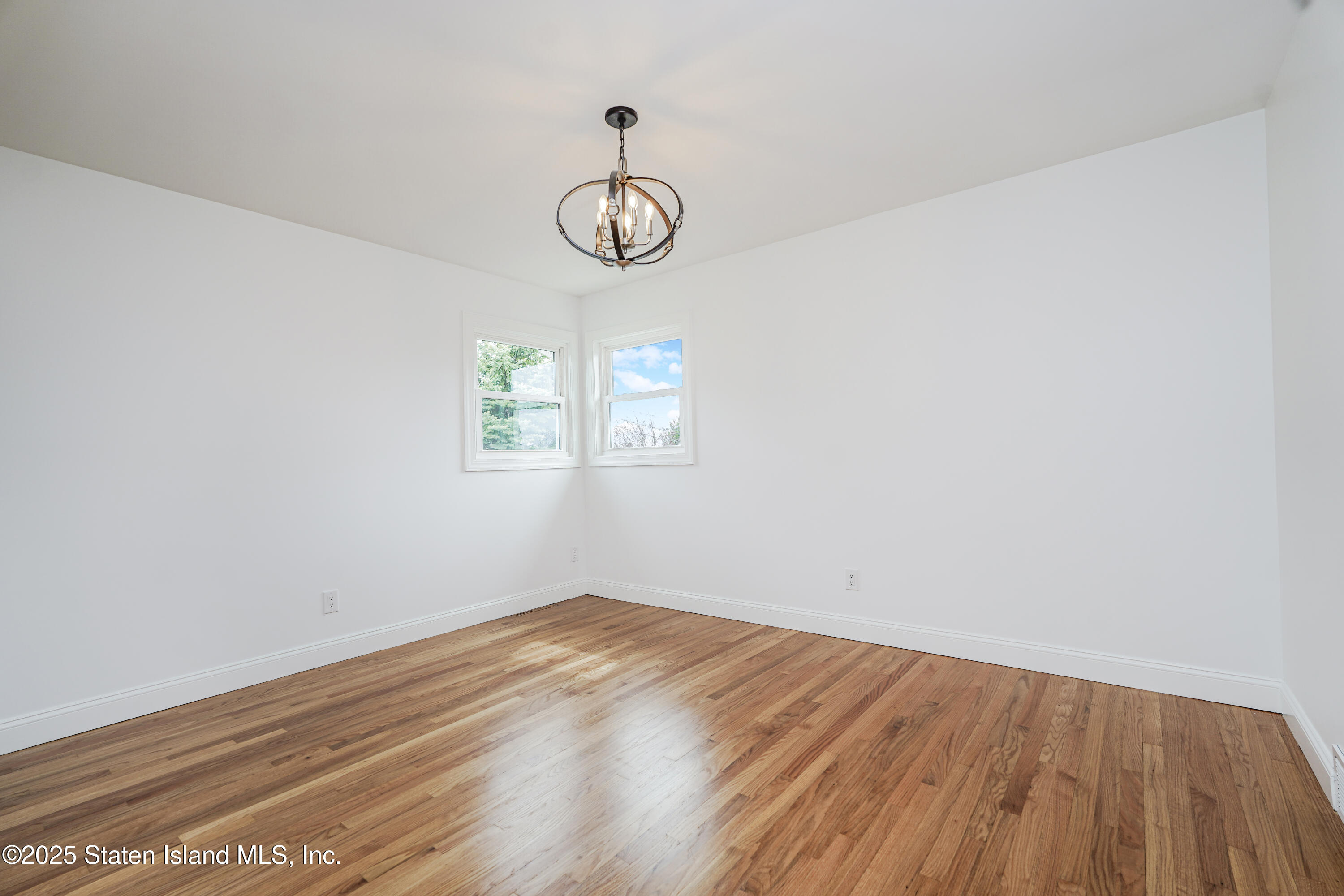 162 Sand Lane, Staten Island, New York image 22