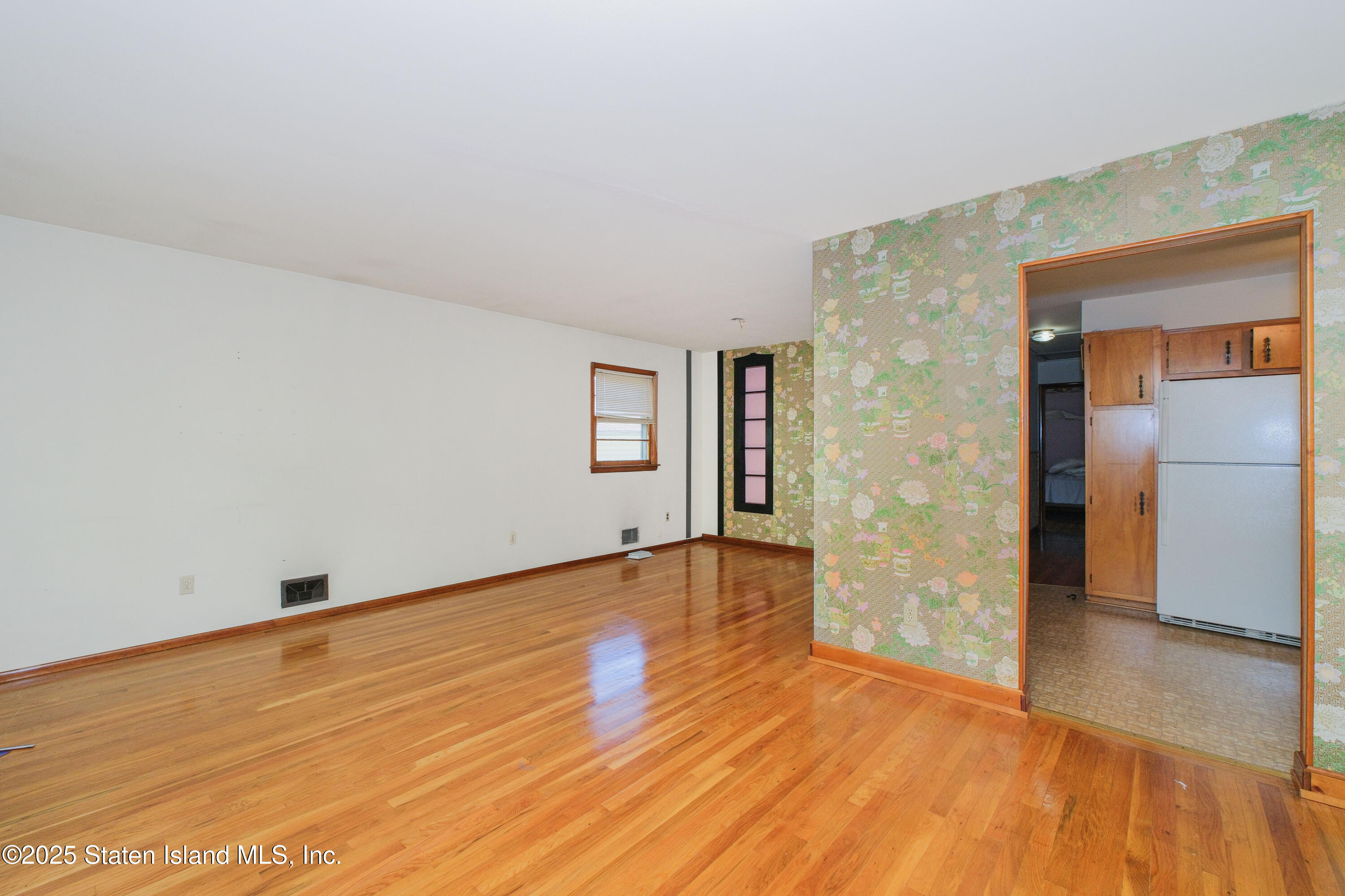 254 Ridgewood Avenue, Staten Island, New York image 5