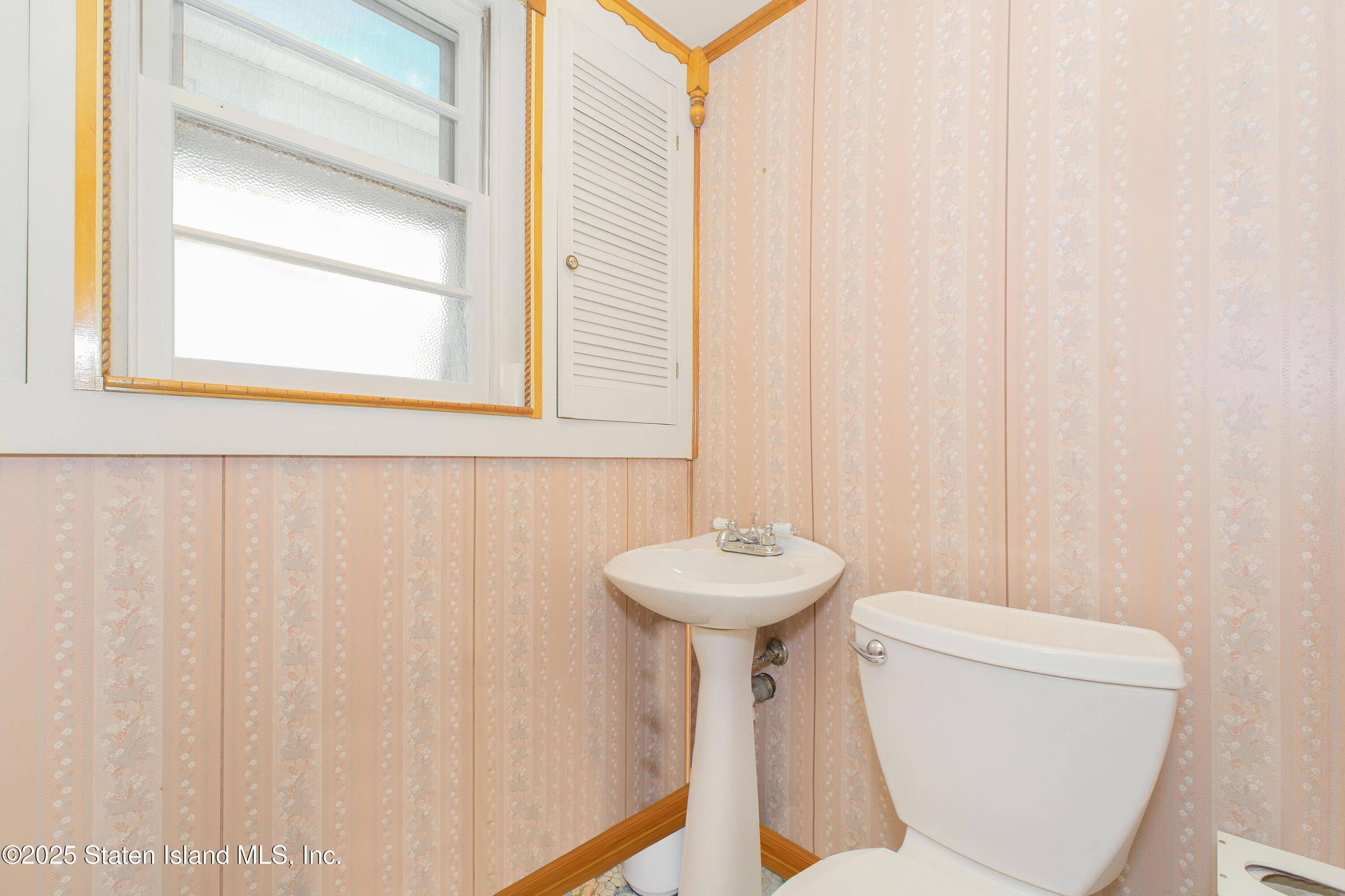 254 Ridgewood Avenue, Staten Island, New York image 22