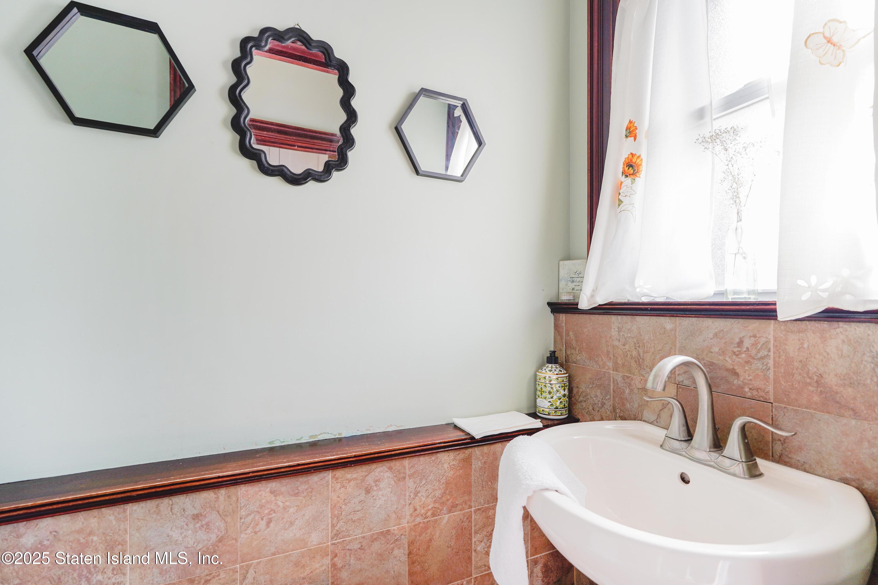 2040 W 8th Street, Brooklyn, New York image 26