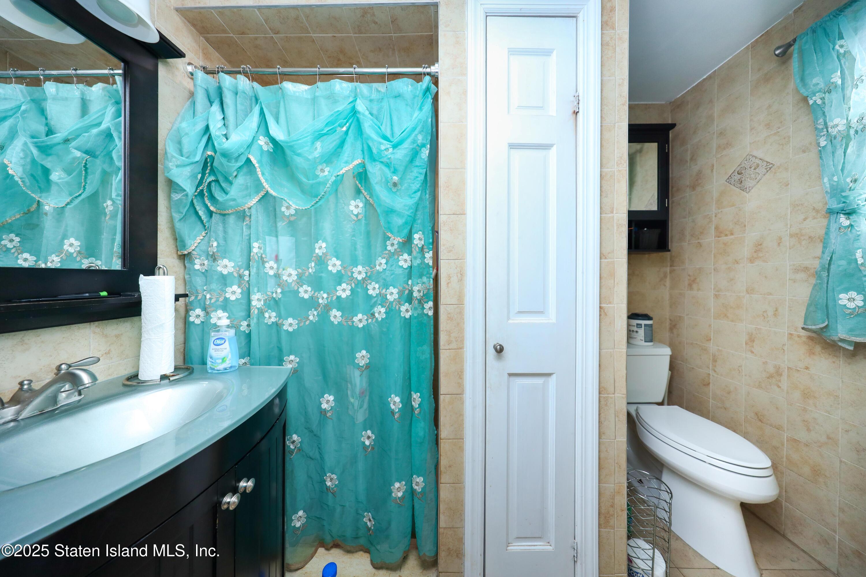 28 Trinity Place, Staten Island, New York image 10