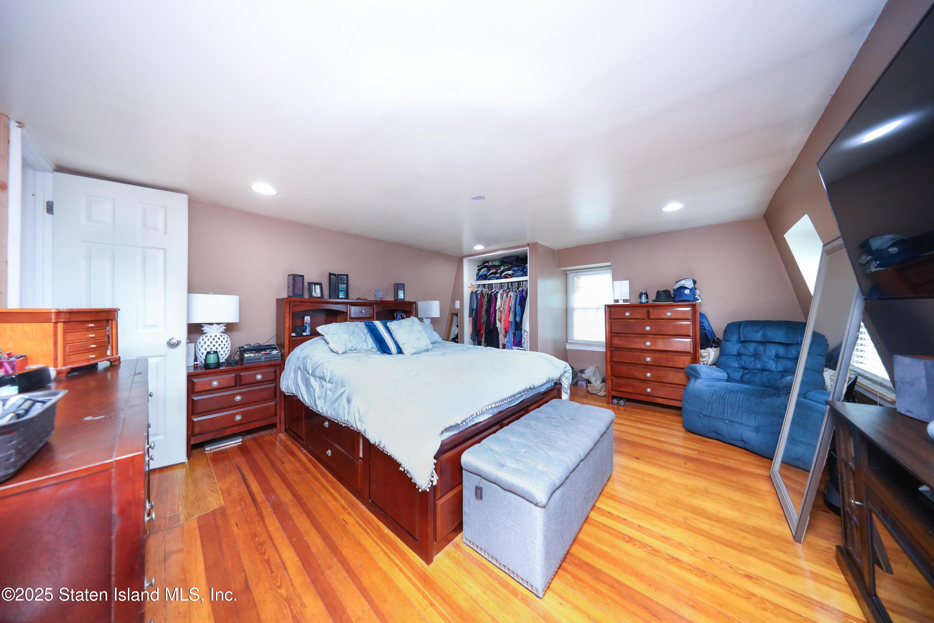 28 Trinity Place, Staten Island, New York image 15