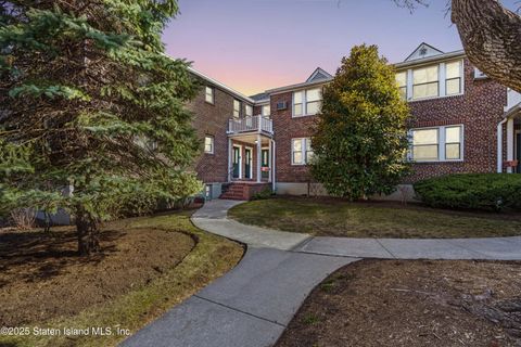 Photo of 162 Bard Avenue #2b, Staten Island, NY 10310 (MLS # 2503043)