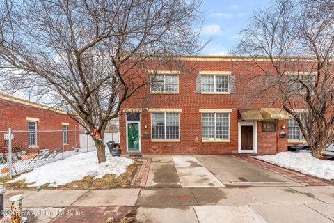 Photo of 43 Pierce Street, Staten Island, NY 10304 (MLS # 2600871)