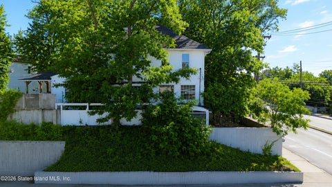 Photo of 3973 Hylan Boulevard, Staten Island, NY 10308 (MLS # 2603588)
