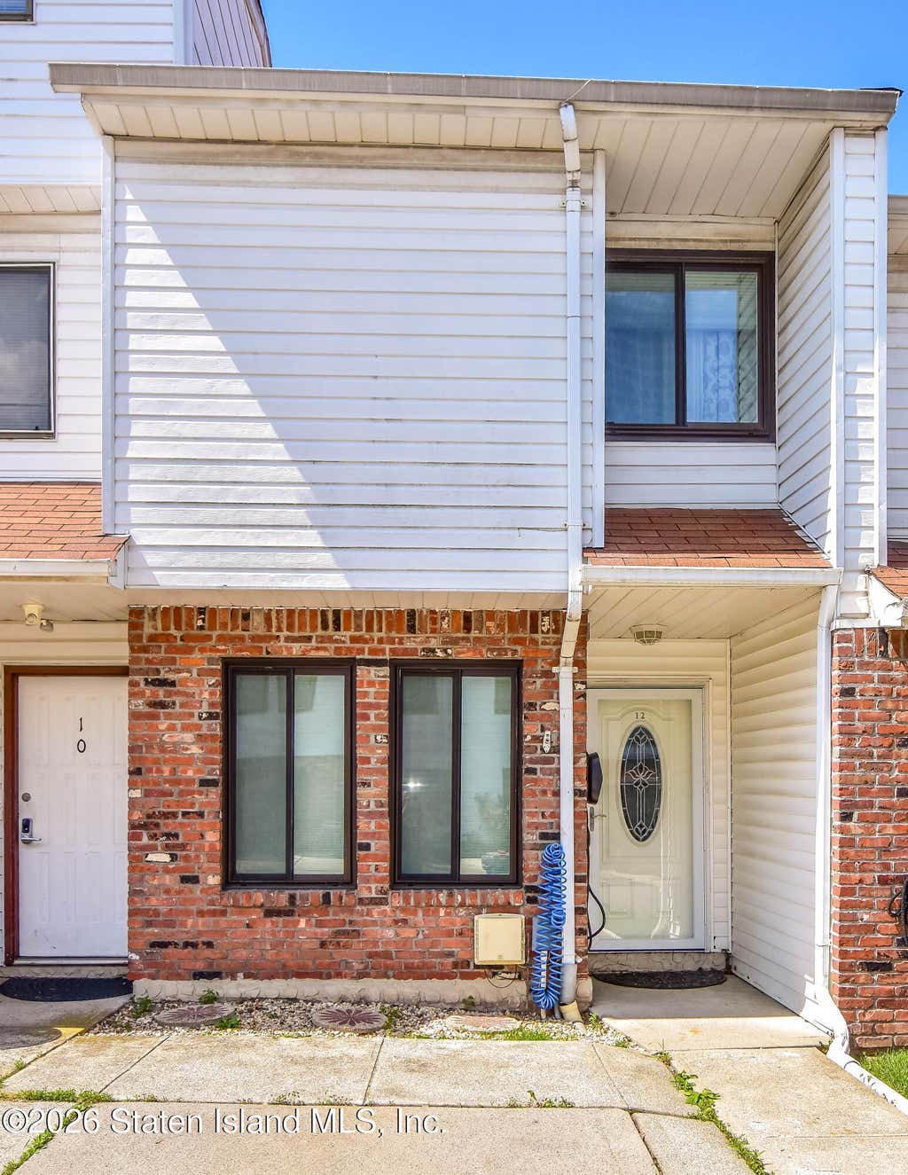 Photo of 12 Stratford Court, Staten Island, NY 10314 (MLS # 2603196)