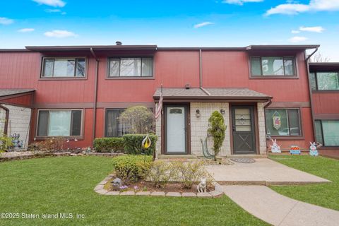 Photo of 53 Pierpont Place, Staten Island, NY 10314 (MLS # 2501678)