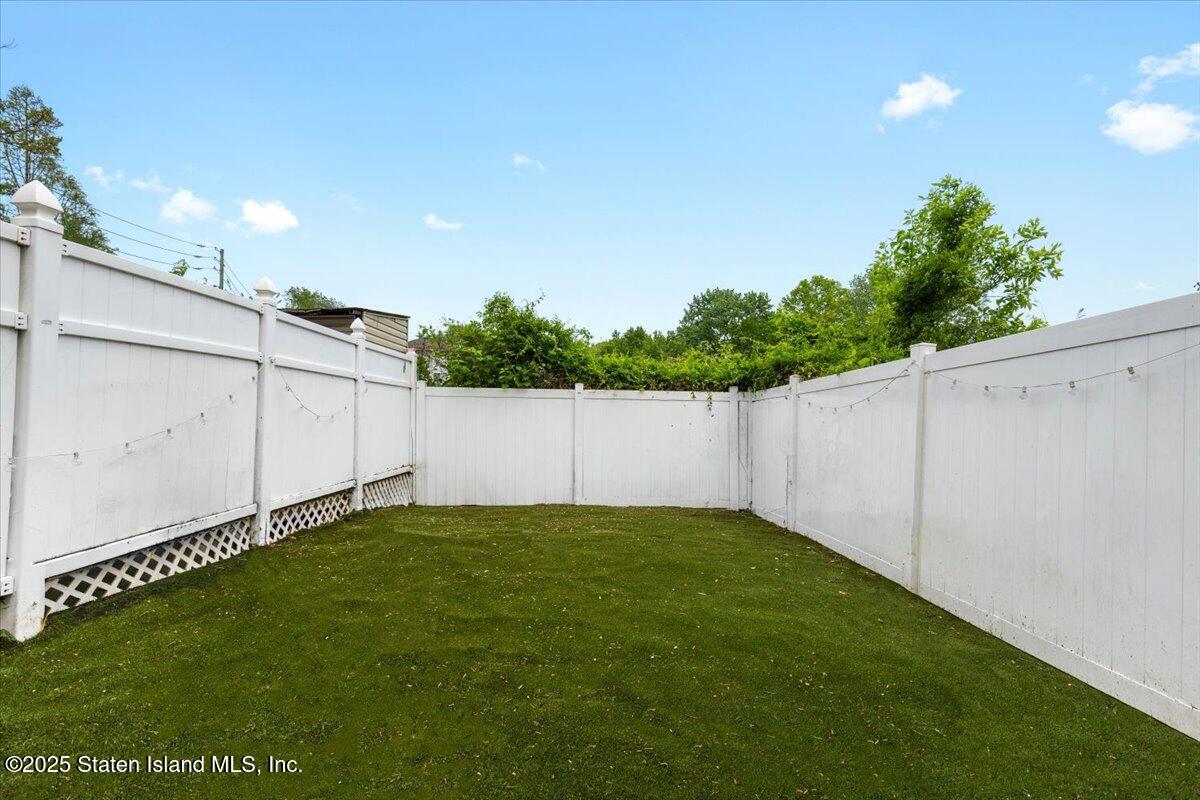 1942 Arthur Kill Road, Staten Island, New York image 17