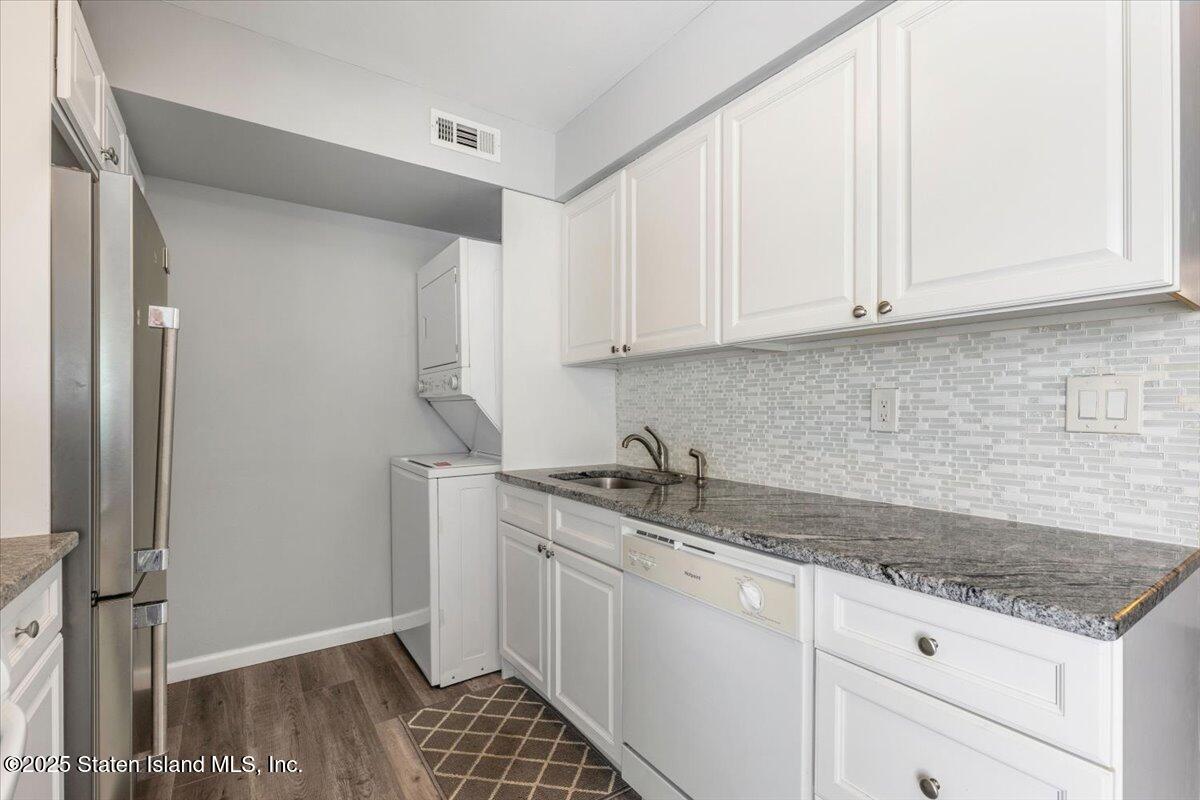 1942 Arthur Kill Road, Staten Island, New York image 12